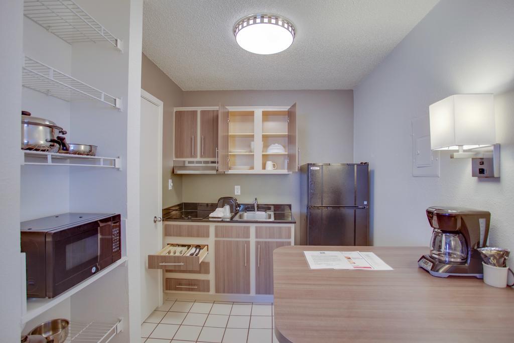 Studio 6-Houston, Tx - Northwest Hwy 290 Стая снимка
